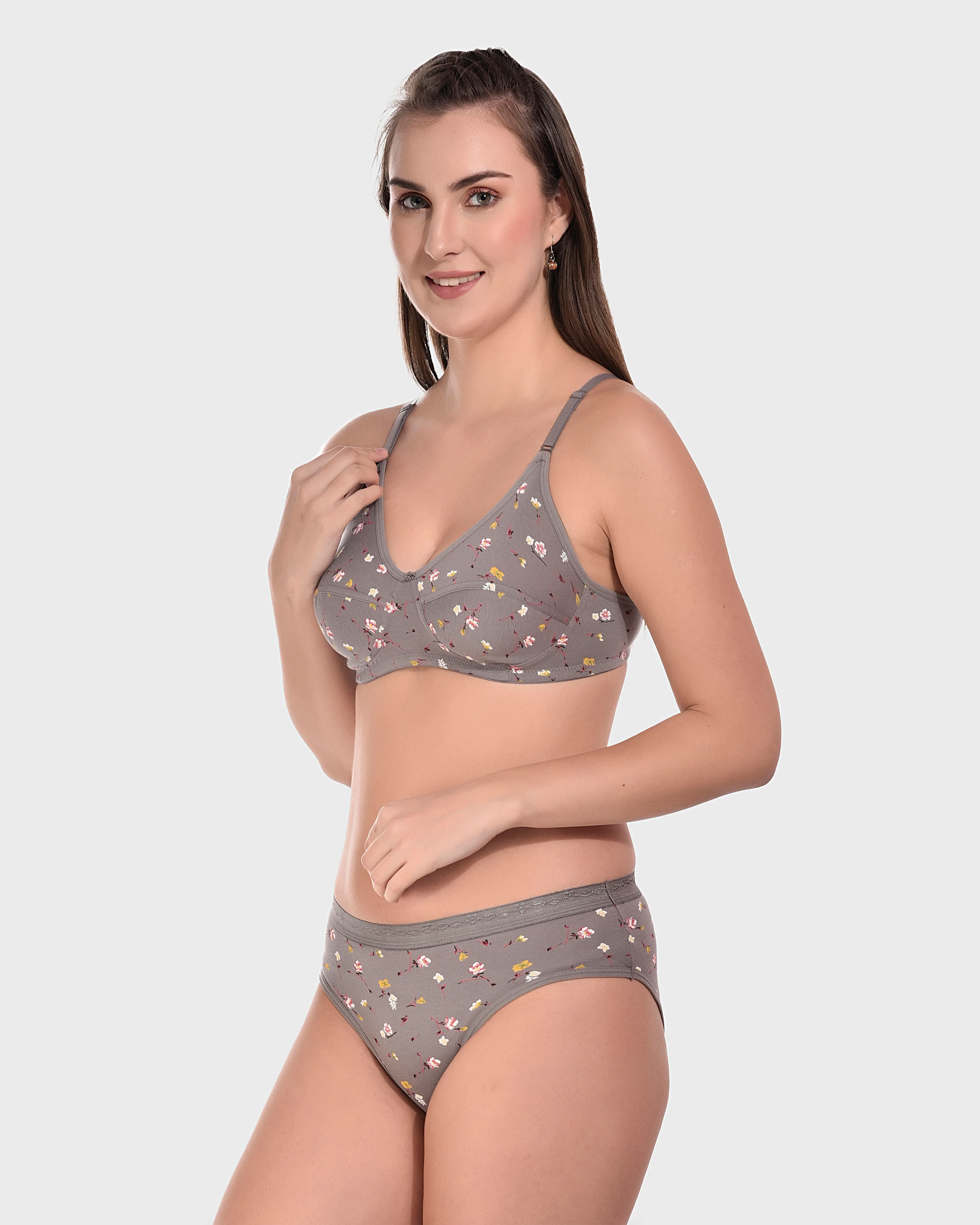 Bruchi Club Grey Floral Bra Panty Set - Image 4