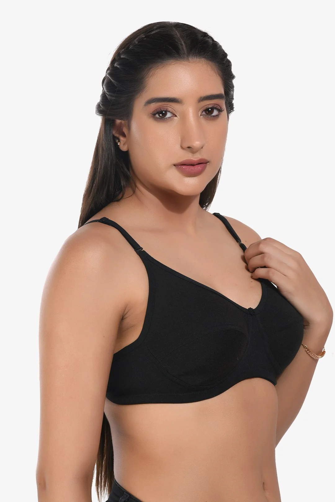 Manvi Women Non Padded Black Everyday Bra - Image 3
